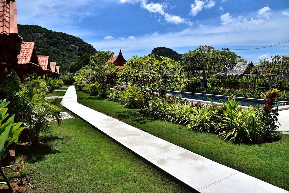 Thai House Resort Hua Hin Exterior photo