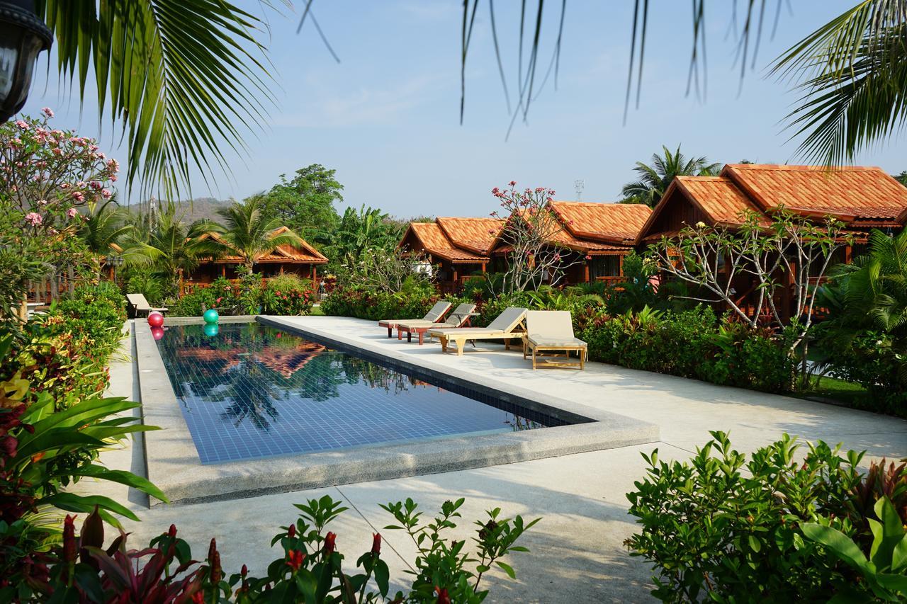 Thai House Resort Hua Hin Exterior photo